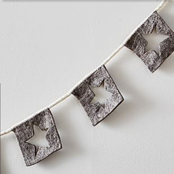 NIB POTTERY BARN KIDS Felted Wool Cut Out Star Garland wool - Picture 2 of 6
